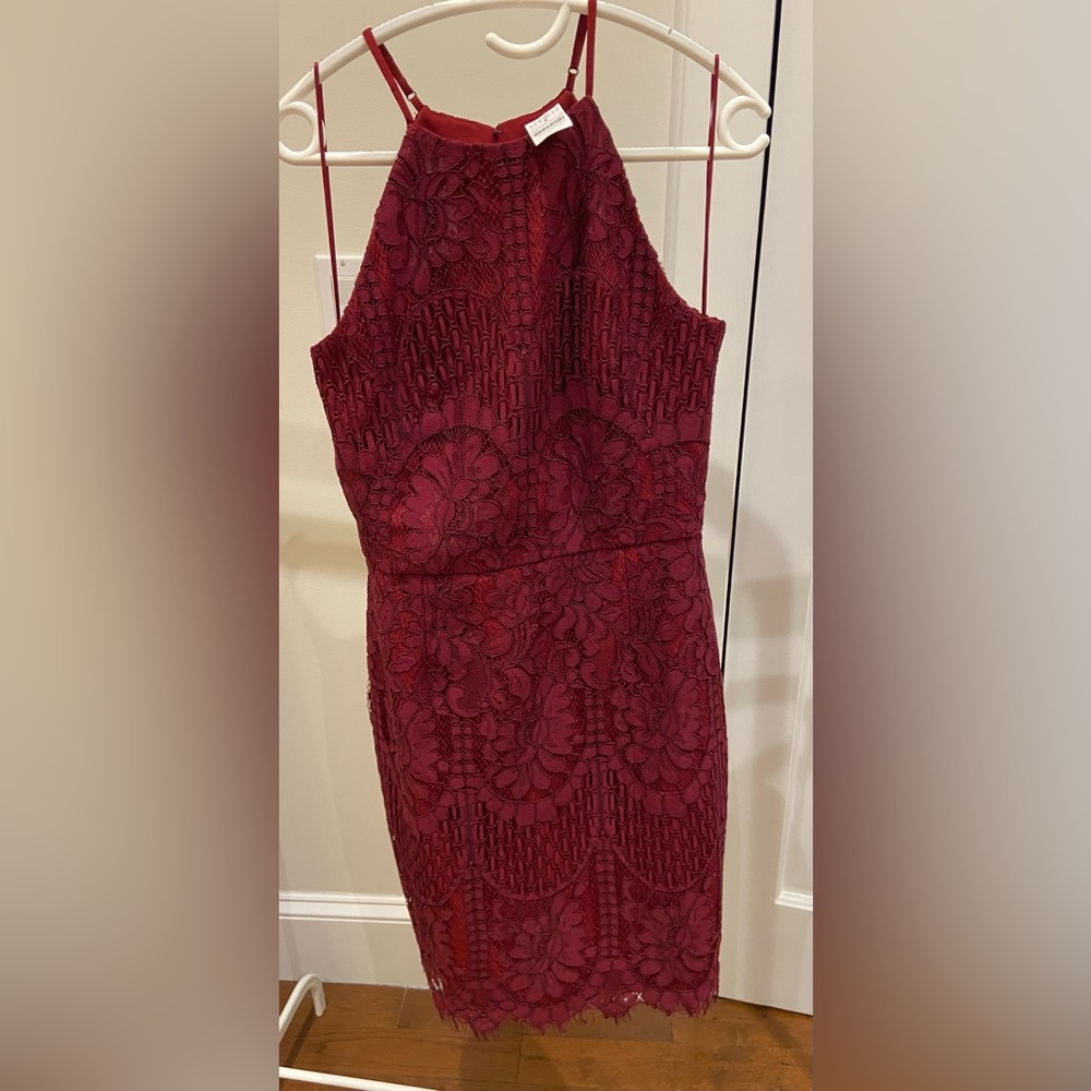 Barney's New York Women's  burgundy Lace Sleeveless Lined Sheath Dress Size M